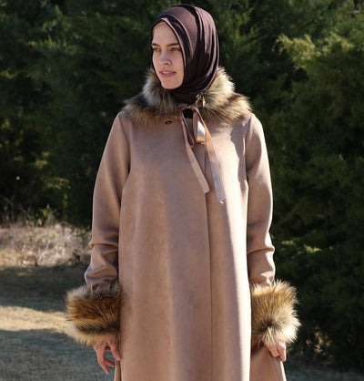 Puane Outerwear Puane Suede Poncho Coat with Fur 3131 Beige - Modefa 